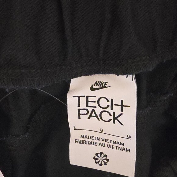 Nike Tech Pack Woven Pants DQ4296-010 Black Men’s Medium Utility Belted NWT - Picture 14 of 16